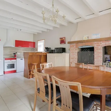 Charmante T3, Jardin Spacieux, Parking, Proche & Thermes - Fr-1-841-60 *